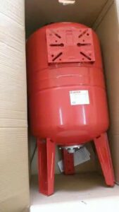 Bình tích áp Varem 100L 10bar chính hãng